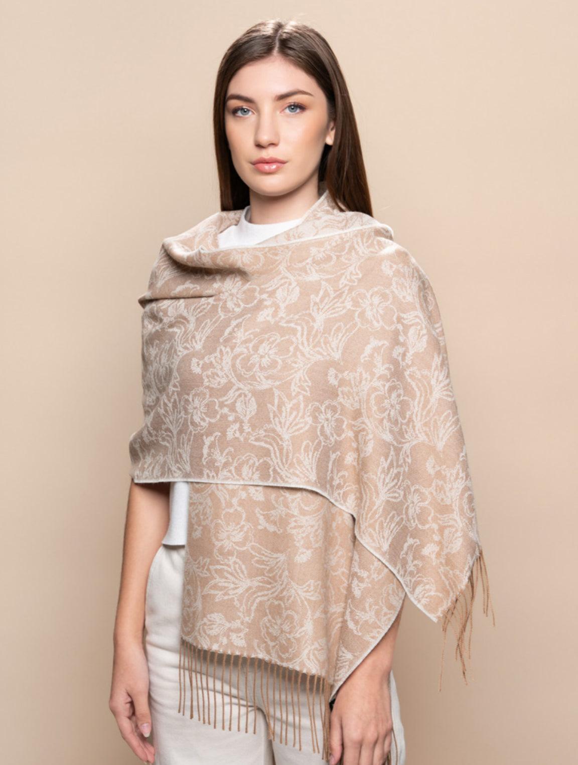 UNDYED FLORAL JACQUARD SCARF